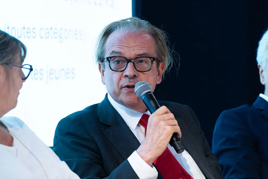 « Enseignement supérieur, revenu, employabilité » PAXTER dévoile une étude mondiale inédite